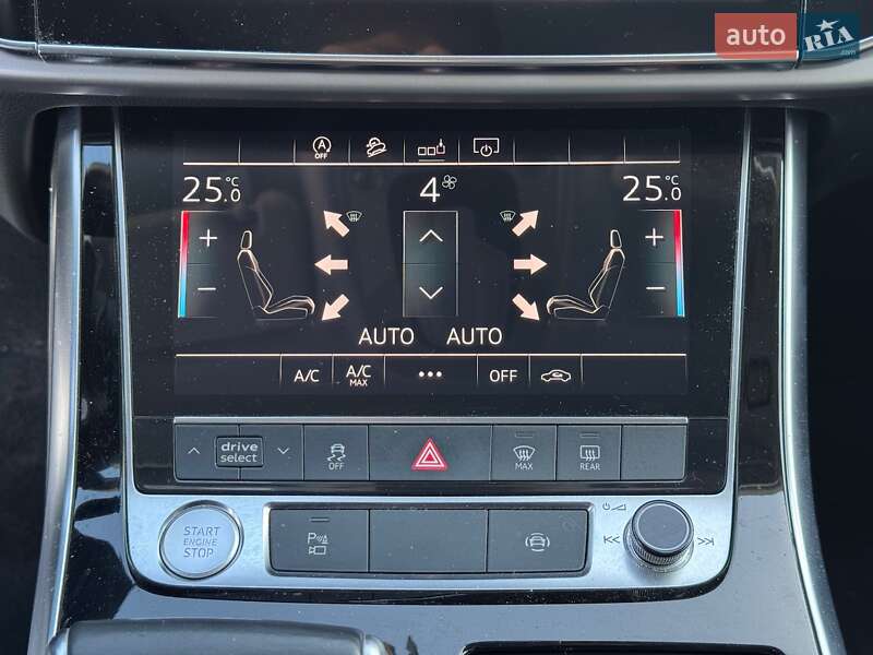 Внедорожник / Кроссовер Audi Q7 2020 в Киеве