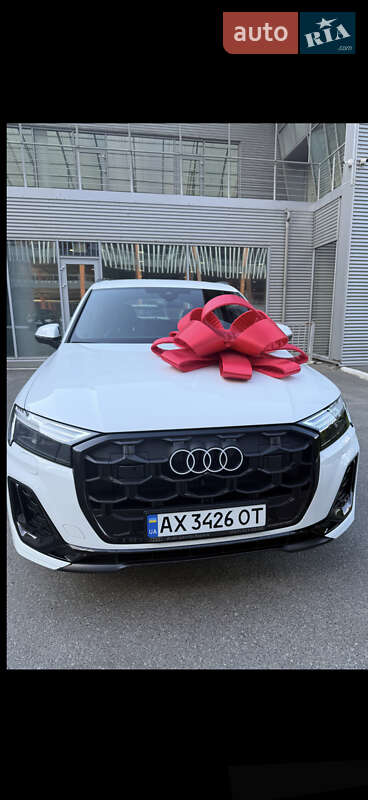 Позашляховик / Кросовер Audi Q7 2025 в Києві