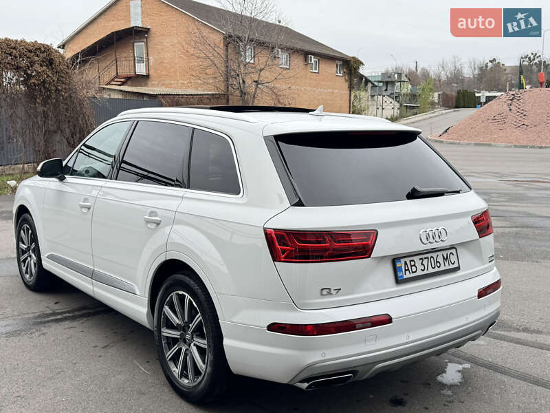 Внедорожник / Кроссовер Audi Q7 2016 в Виннице