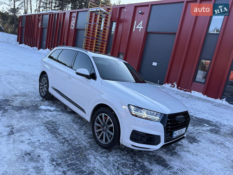Внедорожник / Кроссовер Audi Q7 2018 в Львове
