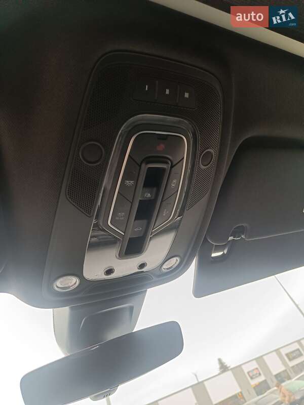 Внедорожник / Кроссовер Audi Q7 2017 в Дубно