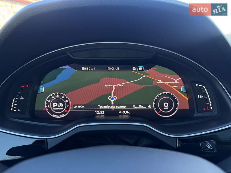 Внедорожник / Кроссовер Audi Q7 2017 в Черновцах