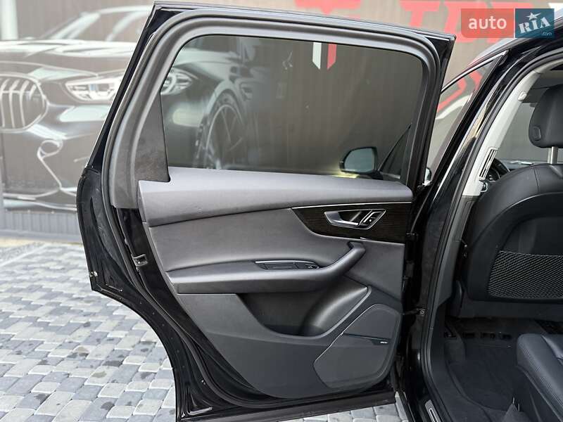 Внедорожник / Кроссовер Audi Q7 2020 в Львове