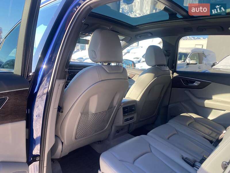 Внедорожник / Кроссовер Audi Q7 2020 в Львове
