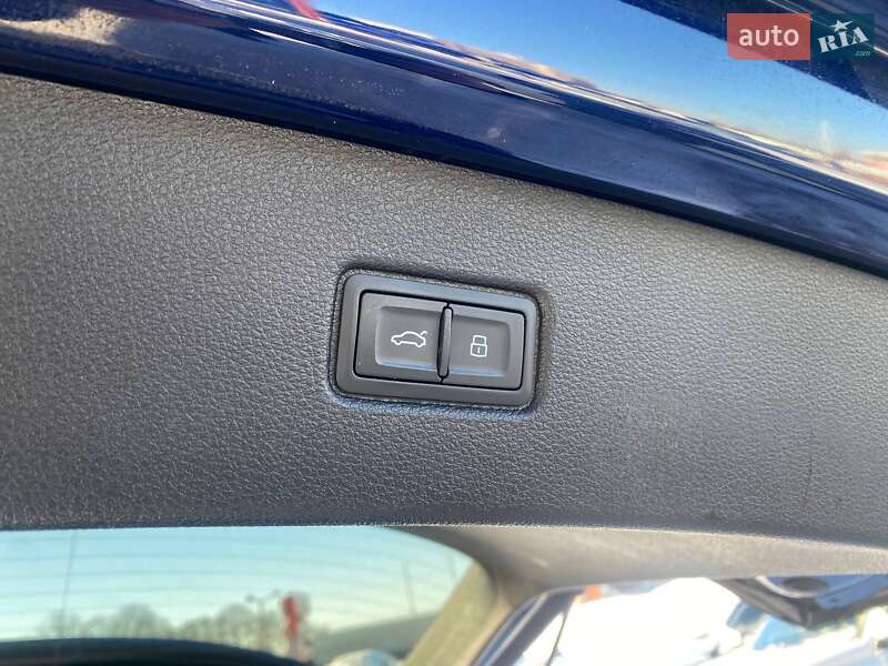 Внедорожник / Кроссовер Audi Q7 2020 в Львове