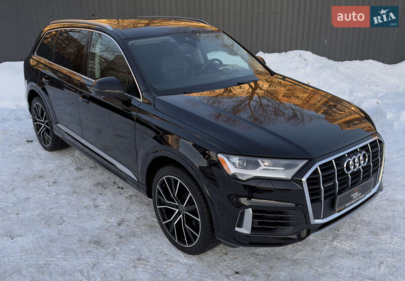 Позашляховик / Кросовер Audi Q7 2019 в Івано-Франківську