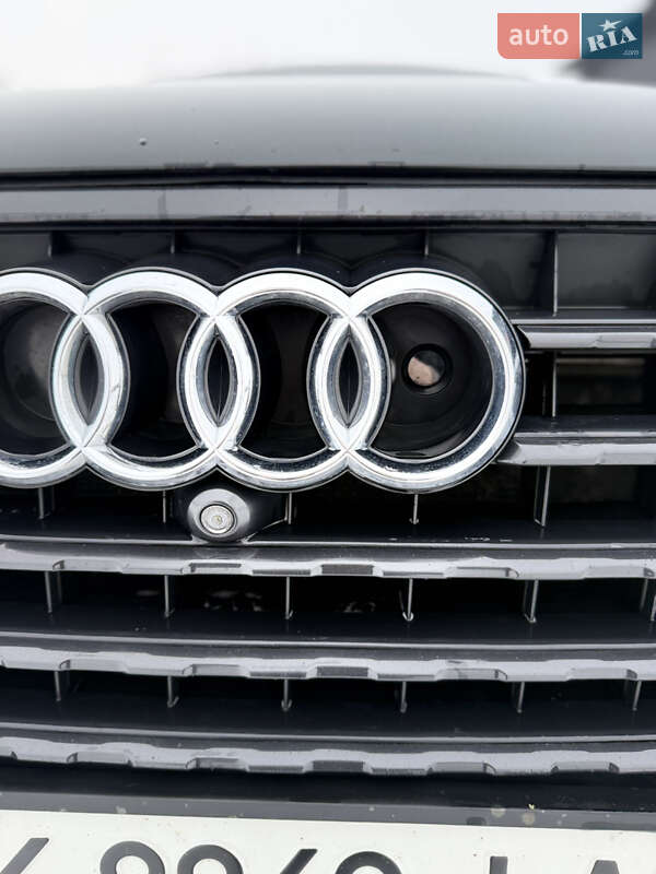 Внедорожник / Кроссовер Audi Q7 2017 в Дубно