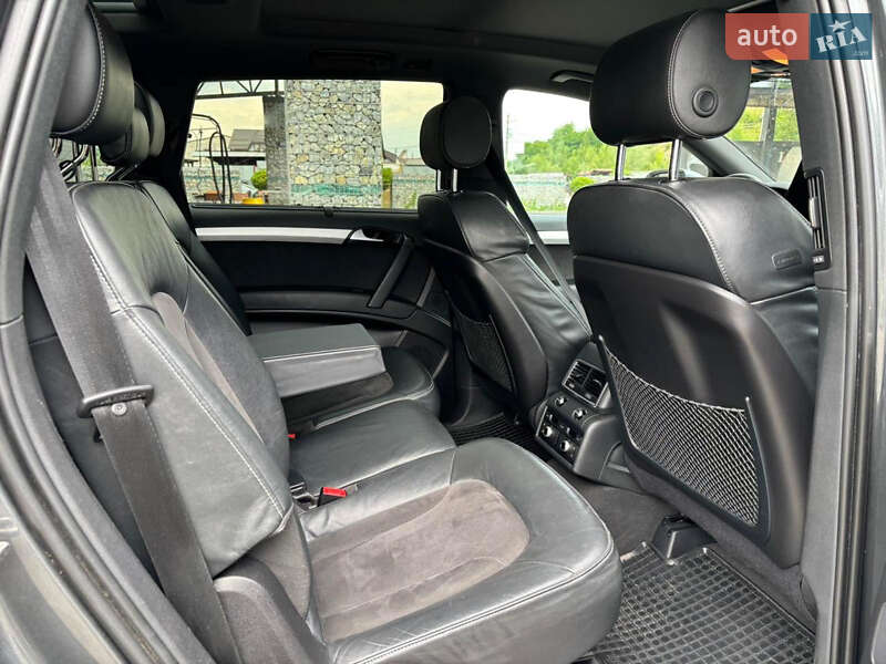 Позашляховик / Кросовер Audi Q7 2014 в Тячеві