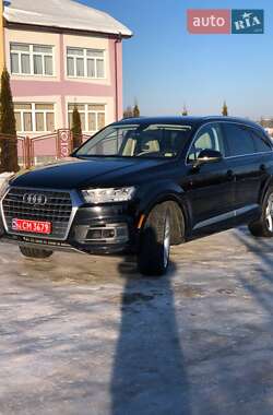 Позашляховик / Кросовер Audi Q7 2019 в Львові