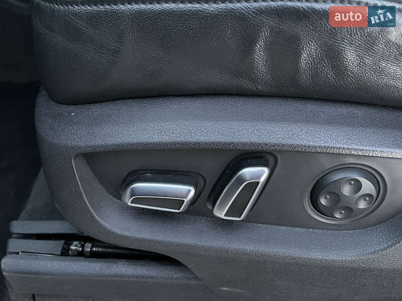 Внедорожник / Кроссовер Audi Q7 2012 в Мукачево