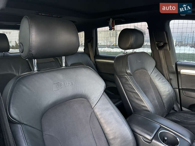 Внедорожник / Кроссовер Audi Q7 2012 в Мукачево