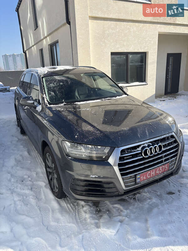Внедорожник / Кроссовер Audi Q7 2019 в Киеве фото Внедорожник / Кроссовер Audi Q7 2019 в Киеве