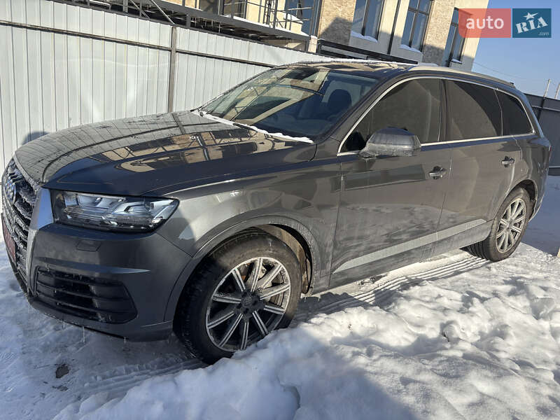 Внедорожник / Кроссовер Audi Q7 2019 в Киеве фото 5 Внедорожник / Кроссовер Audi Q7 2019 в Киеве