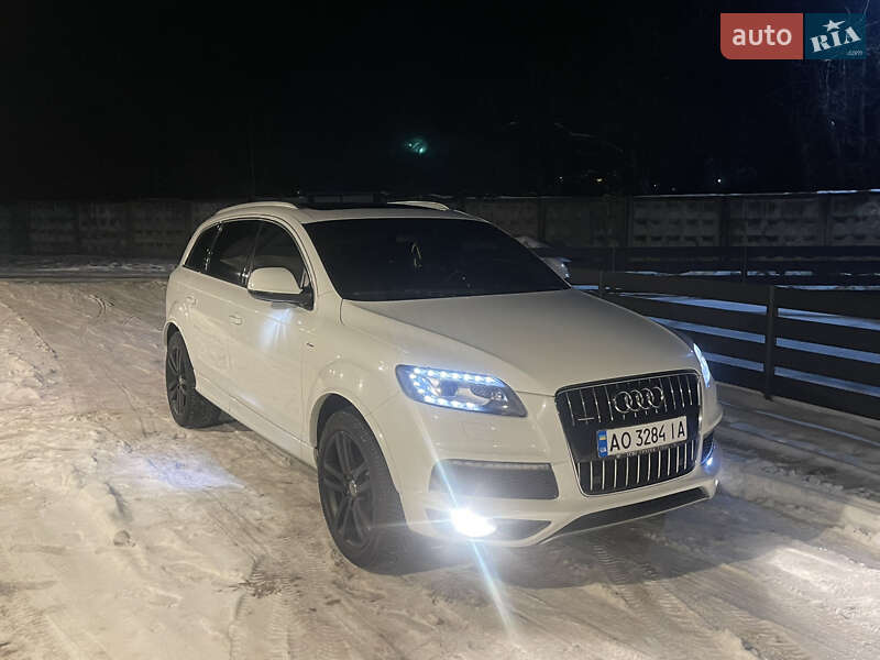 Внедорожник / Кроссовер Audi Q7 2012 в Мукачево