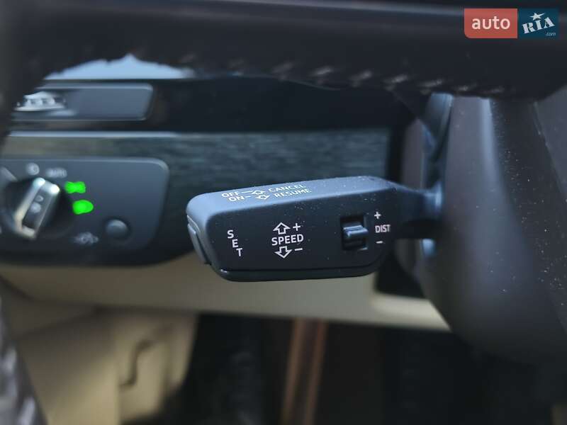 Позашляховик / Кросовер Audi Q7 2018 в Дніпрі