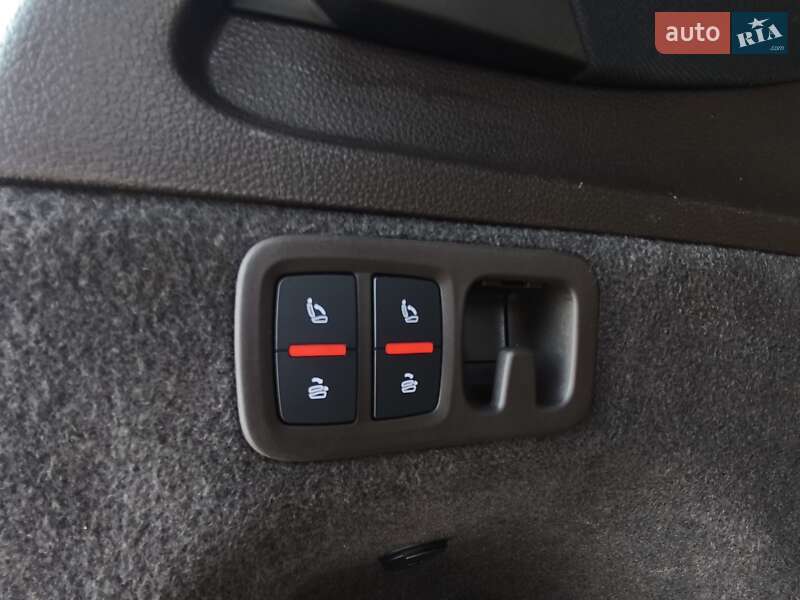 Позашляховик / Кросовер Audi Q7 2018 в Дніпрі