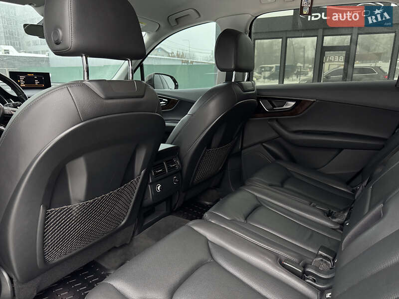 Внедорожник / Кроссовер Audi Q7 2016 в Киеве фото 8 Внедорожник / Кроссовер Audi Q7 2016 в Киеве