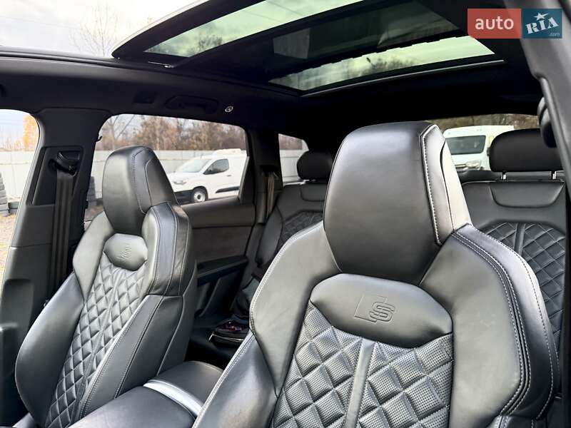 Внедорожник / Кроссовер Audi Q7 2019 в Ковеле