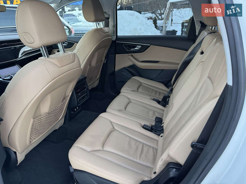 Внедорожник / Кроссовер Audi Q7 2019 в Львове фото 21 Внедорожник / Кроссовер Audi Q7 2019 в Львове