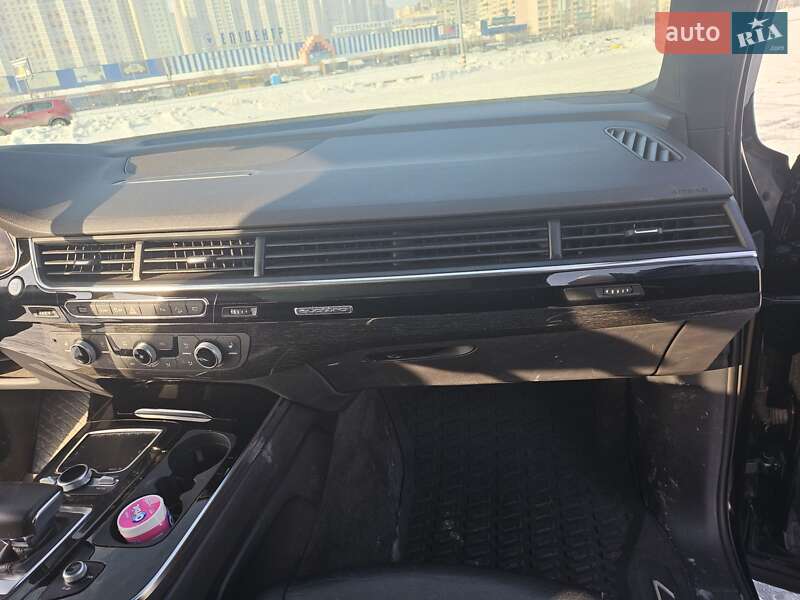 Внедорожник / Кроссовер Audi Q7 2019 в Киеве фото 15 Внедорожник / Кроссовер Audi Q7 2019 в Киеве