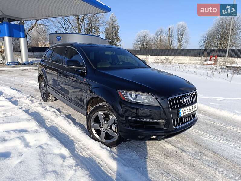Внедорожник / Кроссовер Audi Q7 2013 в Житомире