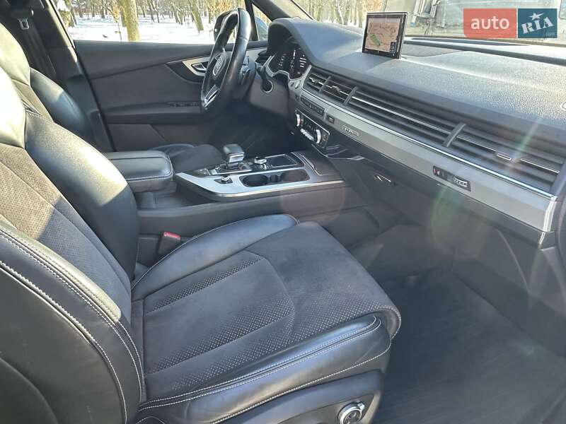 Внедорожник / Кроссовер Audi Q7 2017 в Львове фото 21 Внедорожник / Кроссовер Audi Q7 2017 в Львове