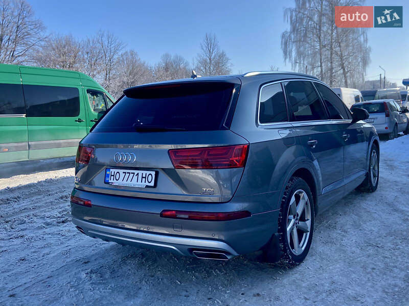 Внедорожник / Кроссовер Audi Q7 2017 в Тернополе