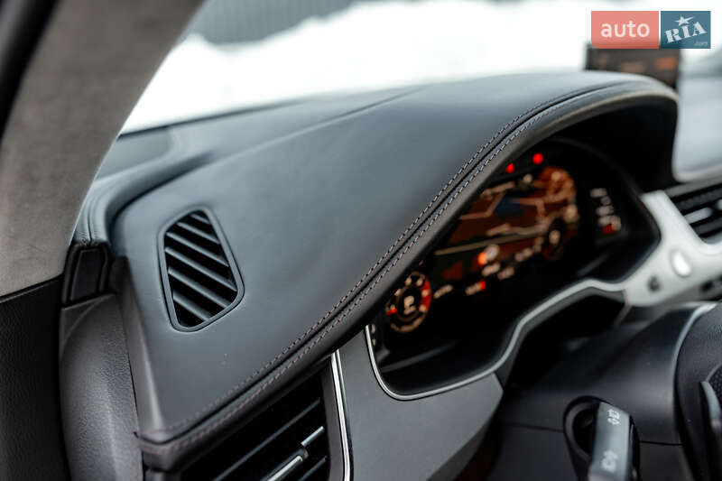 Внедорожник / Кроссовер Audi Q7 2016 в Житомире