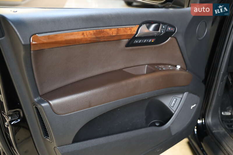 Внедорожник / Кроссовер Audi Q7 2015 в Луцке фото 14 Внедорожник / Кроссовер Audi Q7 2015 в Луцке