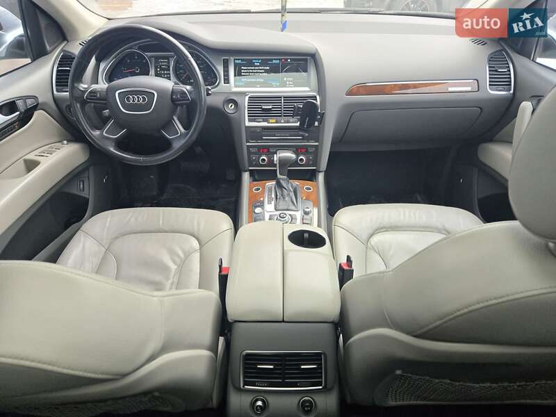 Позашляховик / Кросовер Audi Q7 2014 в Києві фото 17 Позашляховик / Кросовер Audi Q7 2014 в Києві