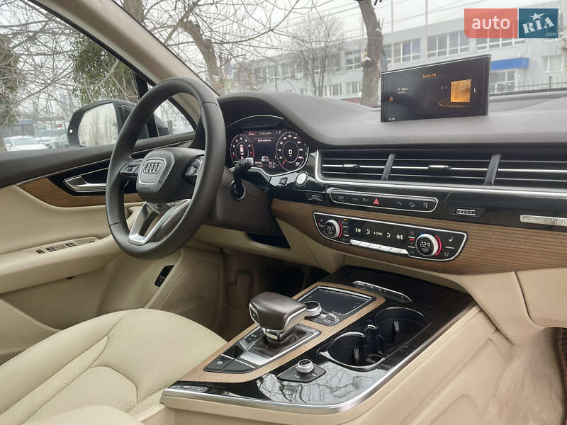Внедорожник / Кроссовер Audi Q7 2016 в Киеве фото 34 Внедорожник / Кроссовер Audi Q7 2016 в Киеве
