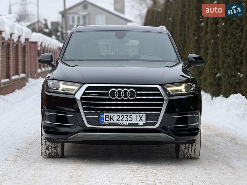 Внедорожник / Кроссовер Audi Q7 2016 в Дубно фото 2 Внедорожник / Кроссовер Audi Q7 2016 в Дубно