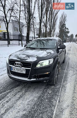 Позашляховик / Кросовер Audi Q7 2007 в Києві