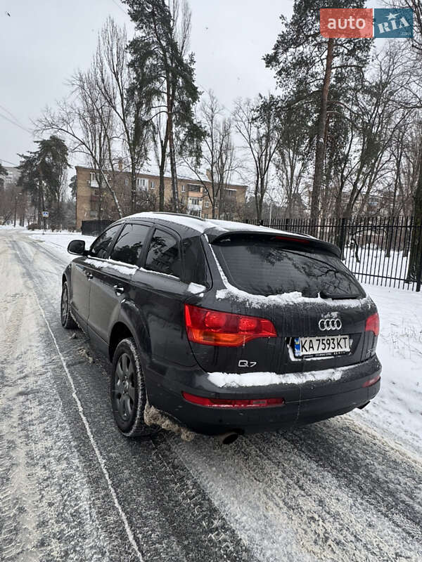 Внедорожник / Кроссовер Audi Q7 2007 в Киеве фото 5 Внедорожник / Кроссовер Audi Q7 2007 в Киеве