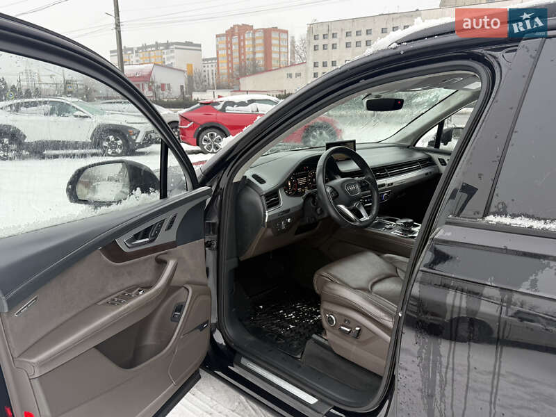 Внедорожник / Кроссовер Audi Q7 2018 в Хмельницком
