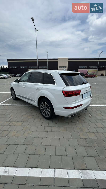 Внедорожник / Кроссовер Audi Q7 2018 в Черкассах