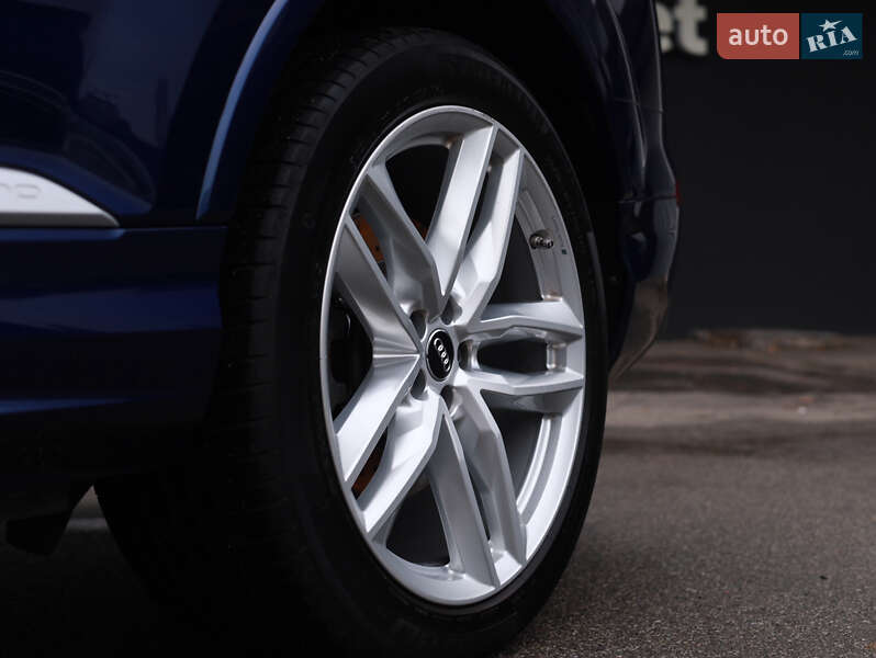 Внедорожник / Кроссовер Audi Q7 2020 в Киеве фото 14 Внедорожник / Кроссовер Audi Q7 2020 в Киеве