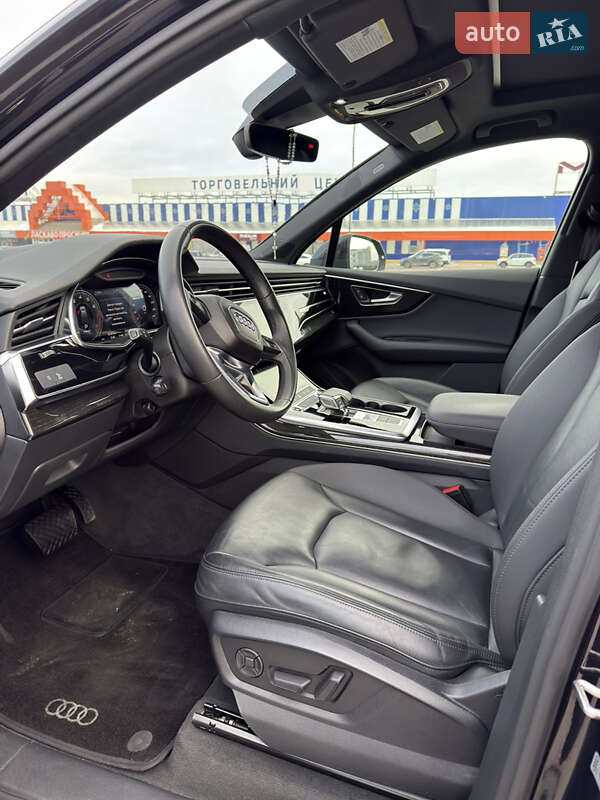 Внедорожник / Кроссовер Audi Q7 2020 в Львове фото 17 Внедорожник / Кроссовер Audi Q7 2020 в Львове