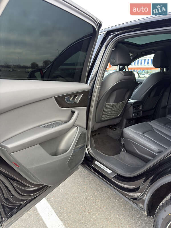 Внедорожник / Кроссовер Audi Q7 2020 в Львове фото 18 Внедорожник / Кроссовер Audi Q7 2020 в Львове