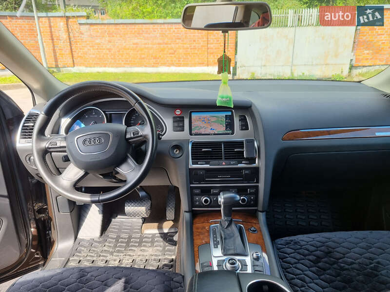 Внедорожник / Кроссовер Audi Q7 2012 в Дрогобыче фото 12 Внедорожник / Кроссовер Audi Q7 2012 в Дрогобыче