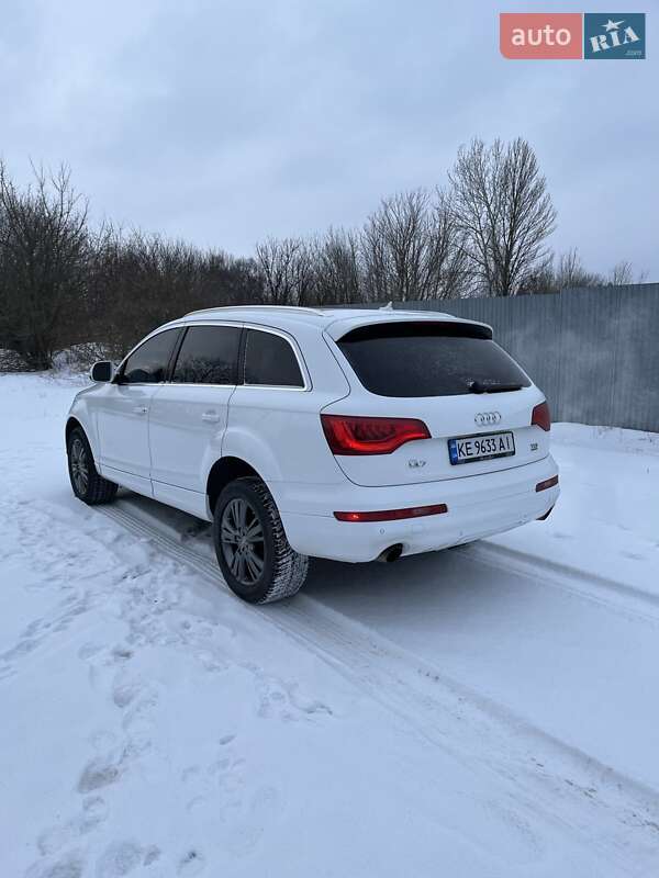 Внедорожник / Кроссовер Audi Q7 2010 в Корсуне-Шевченковском фото 6 Внедорожник / Кроссовер Audi Q7 2010 в Корсуне-Шевченковском