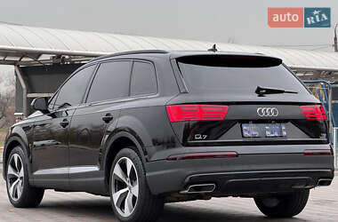 Внедорожник / Кроссовер Audi Q7 2015 в Запорожье