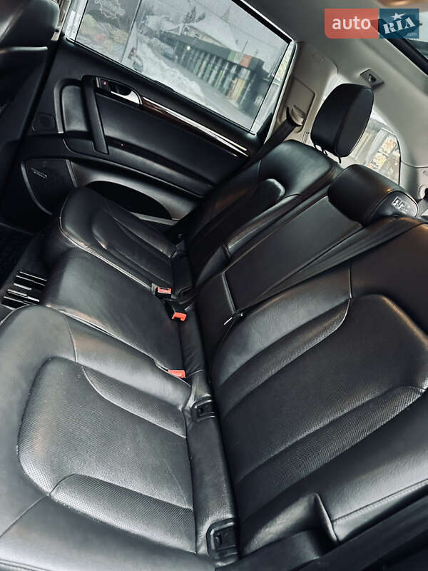 Внедорожник / Кроссовер Audi Q7 2012 в Тячеве фото 92 Внедорожник / Кроссовер Audi Q7 2012 в Тячеве