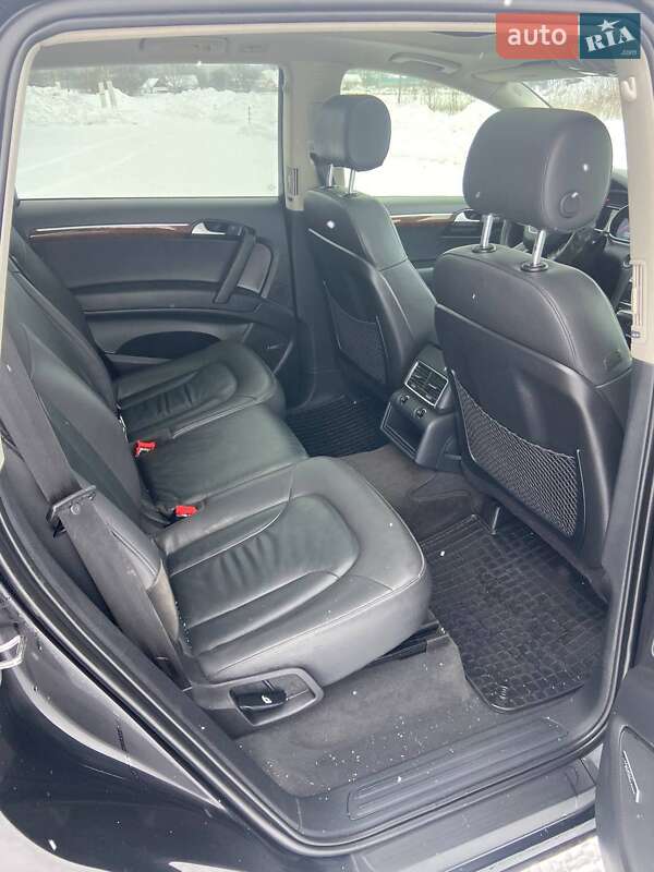 Внедорожник / Кроссовер Audi Q7 2014 в Ровно