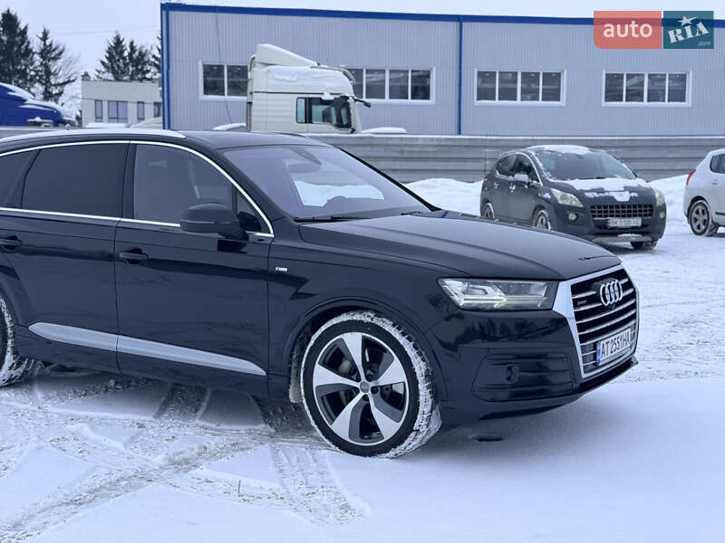Позашляховик / Кросовер Audi Q7 2017 в Рівному фото 4 Позашляховик / Кросовер Audi Q7 2017 в Рівному