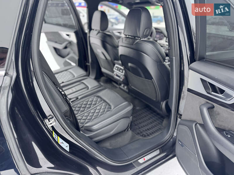 Позашляховик / Кросовер Audi Q7 2017 в Рівному фото 38 Позашляховик / Кросовер Audi Q7 2017 в Рівному