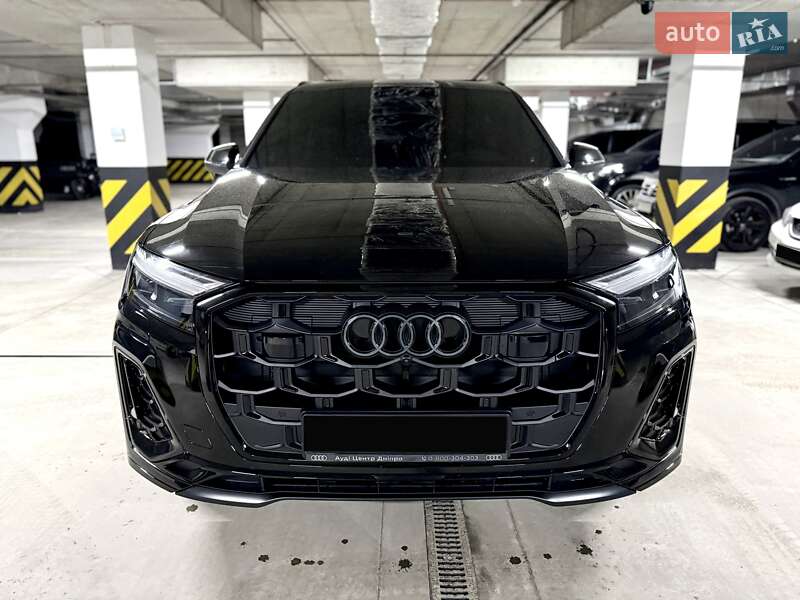 Позашляховик / Кросовер Audi Q7 2025 в Дніпрі