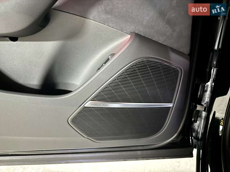 Позашляховик / Кросовер Audi Q7 2025 в Дніпрі