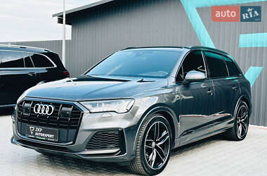 Позашляховик / Кросовер Audi Q7 2019 в Львові