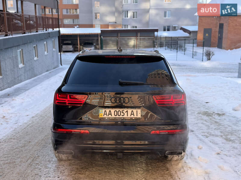 Позашляховик / Кросовер Audi Q7 2017 в Білій Церкві
